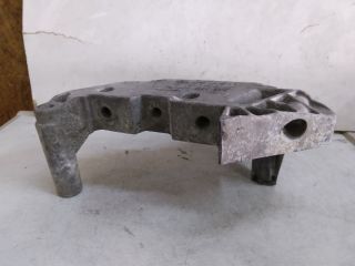 bontott VW TOURAN Motor Tartó Bak (Fém)