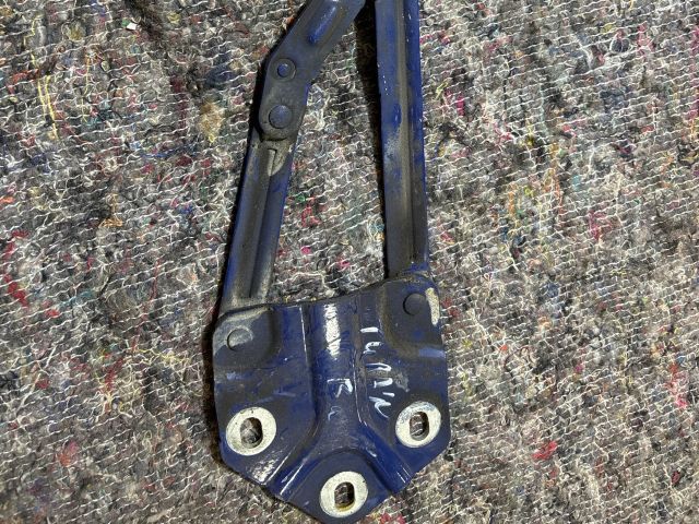 bontott VW TOURAN Motorháztető Bal Zsanér