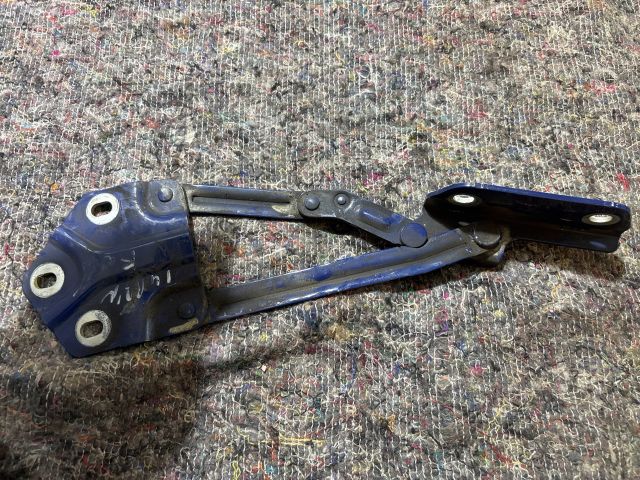 bontott VW TOURAN Motorháztető Bal Zsanér