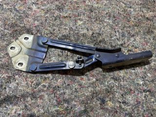 bontott VW TOURAN Motorháztető Bal Zsanér