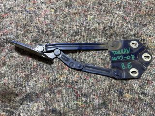 bontott VW TOURAN Motorháztető Bal Zsanér