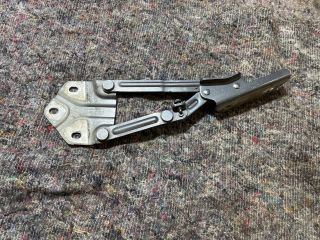 bontott VW TOURAN Motorháztető Bal Zsanér