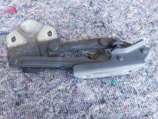 bontott VW TOURAN Motorháztető Bal Zsanér