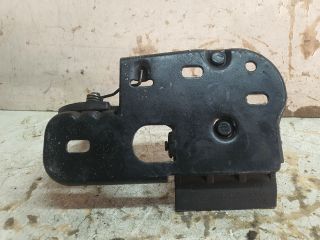 bontott VW TOURAN Motorháztető Biztonsági Kampó