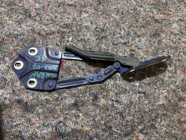 bontott VW TOURAN Motorháztető Jobb Zsanér