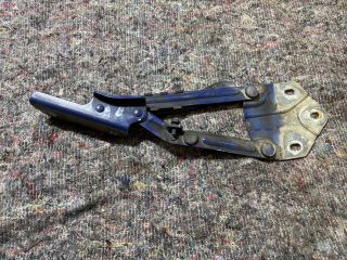 bontott VW TOURAN Motorháztető Jobb Zsanér