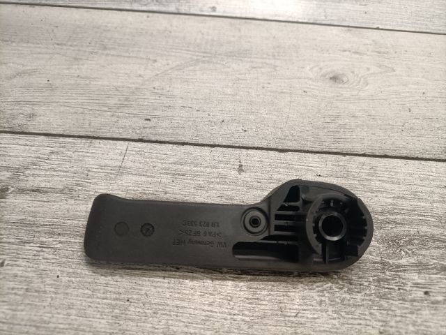 bontott VW TOURAN Motorháztető Nyitó Kar / Gomb