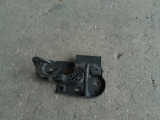 bontott VW TOURAN Motorháztető Nyitó Kar / Gomb