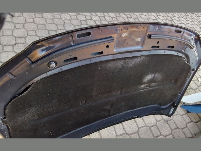 bontott VW TOURAN Motorháztető Szigetelés