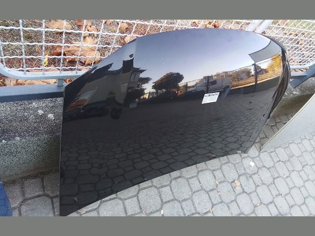 bontott VW TOURAN Motorháztető Szigetelés