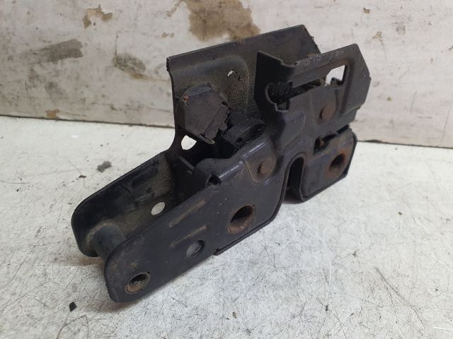 bontott VW TOURAN Motorháztető Zárszerkezet