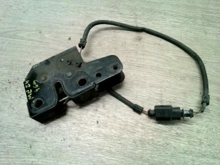 bontott VW TOURAN Motorháztető Zárszerkezet