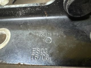 bontott VW TOURAN Motorháztető Zsanér Pár