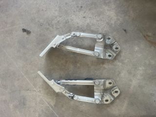 bontott VW TOURAN Motorháztető Zsanér Pár