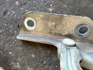 bontott VW TOURAN Motorháztető Zsanér Pár