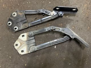 bontott VW TOURAN Motorháztető Zsanér Pár