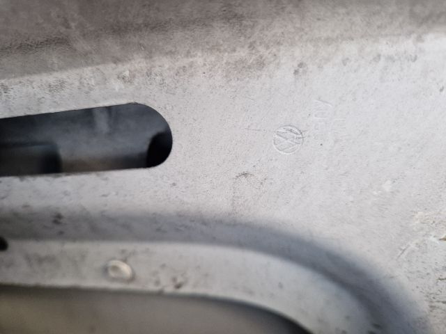 bontott VW TOURAN Motorháztető