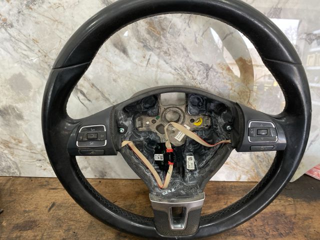 bontott VW TOURAN Multikormány