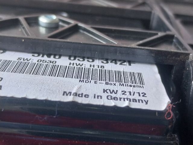 bontott VW TOURAN Multimédia Vezérlő