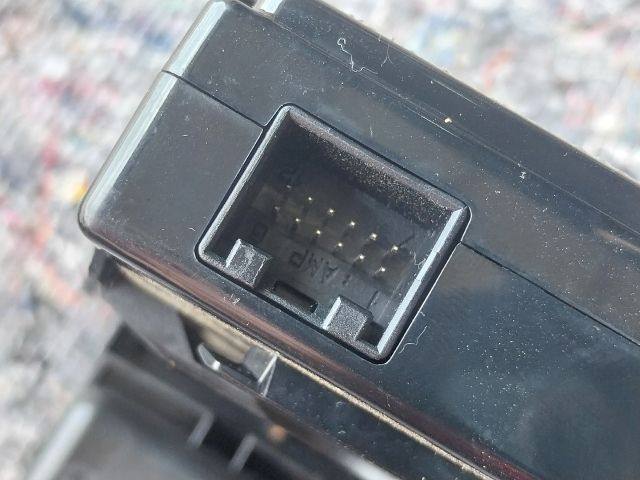 bontott VW TOURAN Multimédia Vezérlő