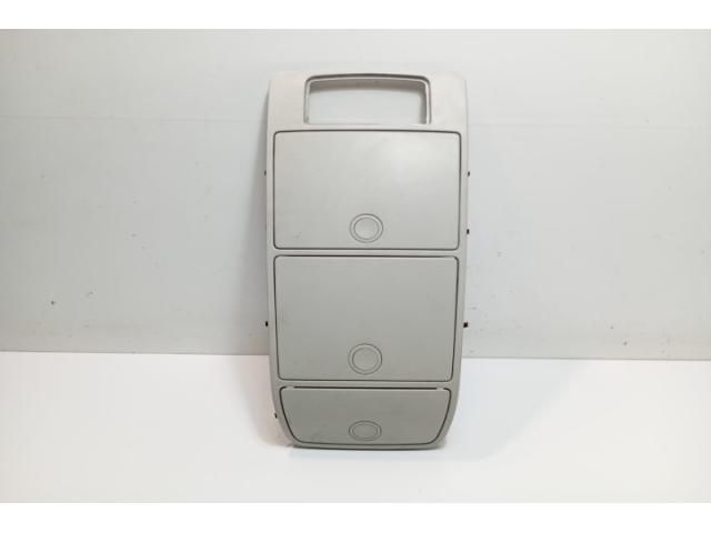 bontott VW TOURAN Műszerfal alatti Műanyag Elem