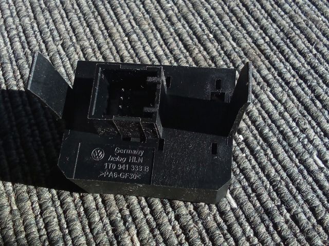 bontott VW TOURAN Műszerfal Fényerő Szabályzó