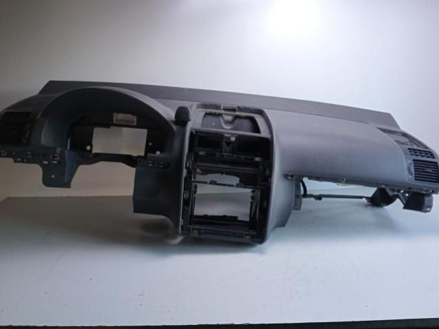 bontott VW TOURAN Műszerfal Héj