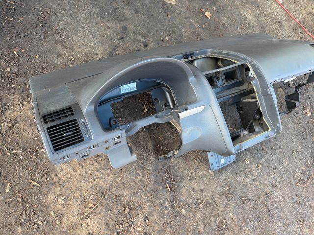 bontott VW TOURAN Műszerfal Héj