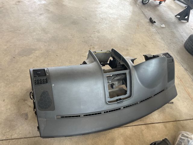 bontott VW TOURAN Műszerfal Héj