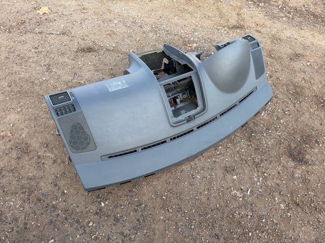 bontott VW TOURAN Műszerfal Héj