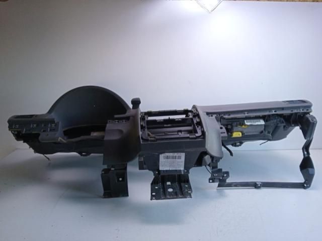 bontott VW TOURAN Műszerfal Héj