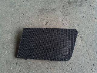 bontott VW TOURAN Műszerfal Jobb Hangszóró Burkolat