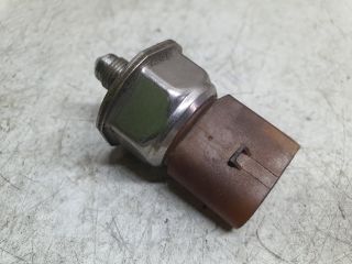 bontott VW TOURAN Nyomásszabályzó Szelep