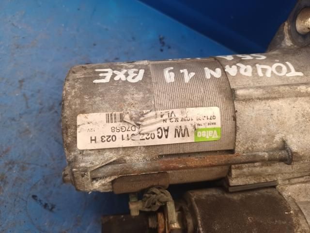 bontott VW TOURAN Önindító