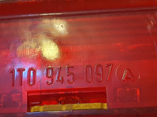 bontott VW TOURAN Pótféklámpa