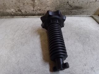 bontott VW TOURAN Pótkerék Rögzítő