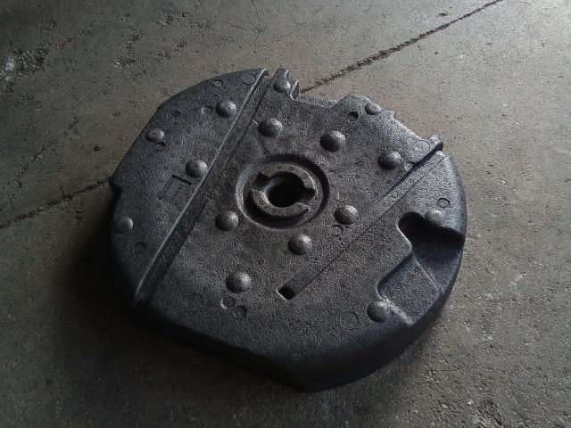 bontott VW TOURAN Pótkerék Szerszámtartó