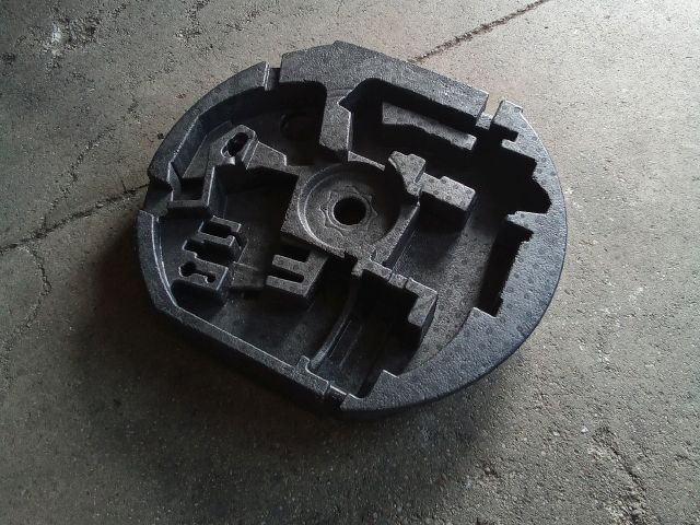 bontott VW TOURAN Pótkerék Szerszámtartó