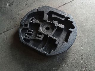 bontott VW TOURAN Pótkerék Szerszámtartó