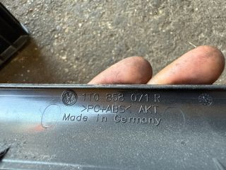 bontott VW TOURAN Rádió / CD Keret