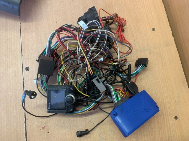 bontott VW TOURAN Rádió / CD