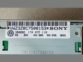 bontott VW TOURAN Rádió / CD