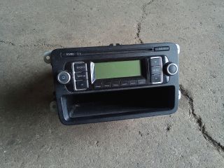 bontott VW TOURAN Rádió / CD