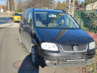 bontott VW TOURAN Rádió / CD
