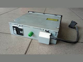 bontott VW TOURAN Rádió / CD