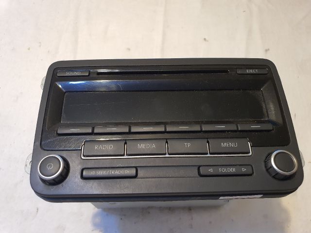 bontott VW TOURAN Rádió / CD