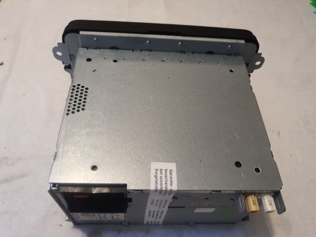 bontott VW TOURAN Rádió / CD