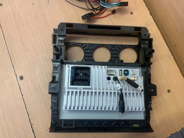 bontott VW TOURAN Rádió / CD