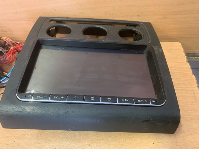 bontott VW TOURAN Rádió / CD