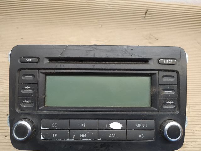 bontott VW TOURAN Rádió / CD